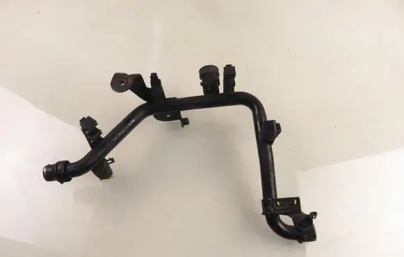 Audi A4 S4 B5 8D Engine coolant pipe/hose 038121065BH