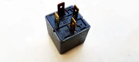 KIA Sorento Other relay OK53A67740
