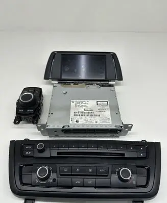 BMW 3 F30 F35 F31 Head unit multimedia control 