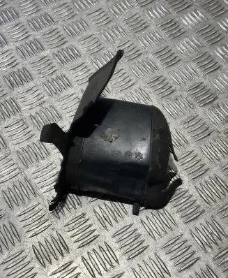 Volvo XC60 Intercooler air channel guide 31294170
