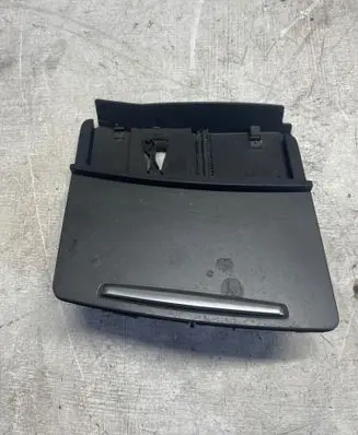 Audi A6 S6 C6 4F Ashtray (front) 4F1857951A 12022004