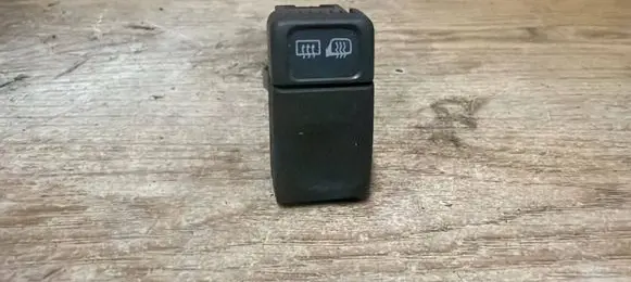 Volvo S70 V70 V70 XC Windscreen/window heater switch 9162952