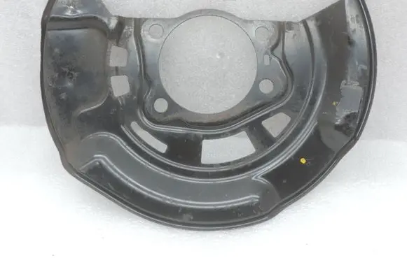 Toyota RAV 4 (XA30) Front brake disc dust cover plate 4778142040 47781-42040