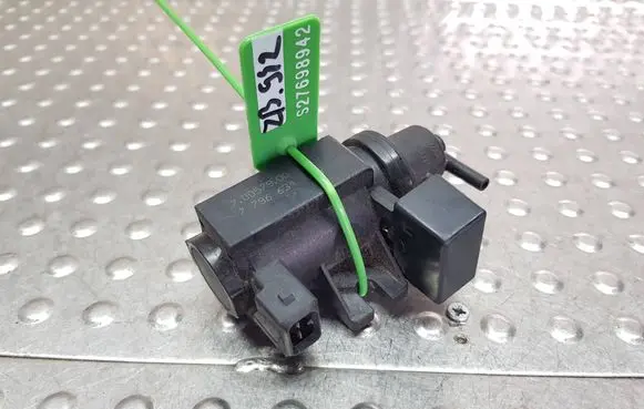 BMW 3 E90 E91 Turbo solenoid valve S27698942 7796634