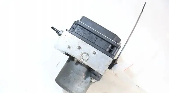 Audi A4 S4 B7 8E 8H ABS Pump