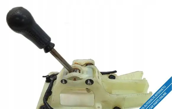 Mitsubishi Eclipse Gear selector/shifter in gearbox 