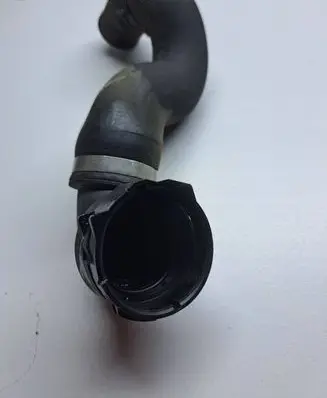 Audi A6 S6 C7 4G Engine coolant pipe/hose 4G0122101B 125206HU