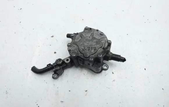 Volkswagen Eos Fuel injection high pressure pump 038145209M