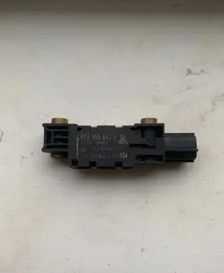 Audi A4 S4 B7 8E 8H Airbag deployment crash/impact sensor 8E0959643B