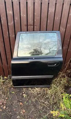 Volvo V70 Rear door 