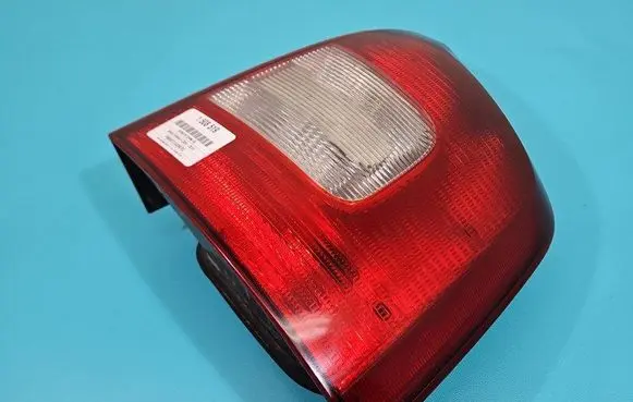Skoda Octavia Mk2 (1Z) Rear/tail lights IMPRK1508519