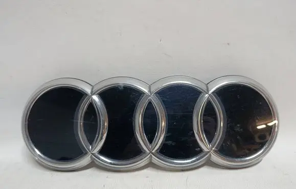 Audi Q4 e-tron Manufacturer badge logo/emblem 89A853605