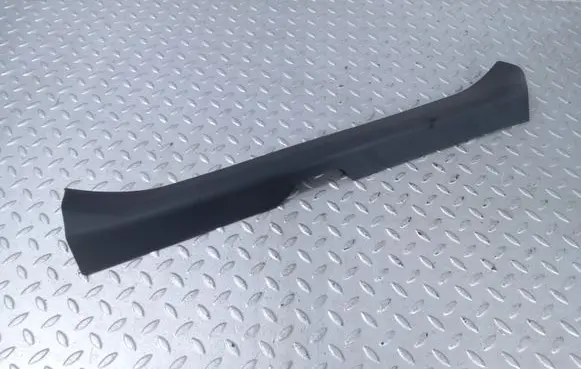 Toyota Yaris XP210 Front sill trim cover 67914K0020