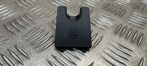 Lexus UX ISOFIX cover 7373112020