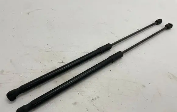 Skoda Fabia Mk3 (NJ) Tailgate/trunk strut/damper 6V9827550B