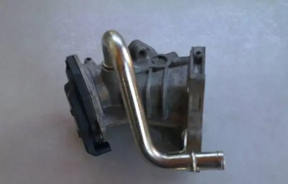 Iveco Daily 5th gen EGR valve 504317811 A2C53299771