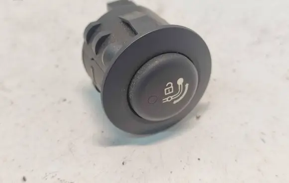 BMW X5 F15 Switch for retractable tow bar 9272858 61319272858 61316942608