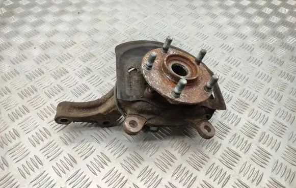 Nissan Qashqai Front wheel hub