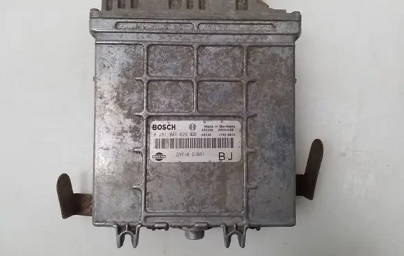 Nissan Primera Engine control unit/module 237102J661