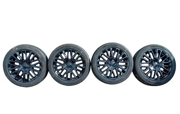 R19 alloy rim