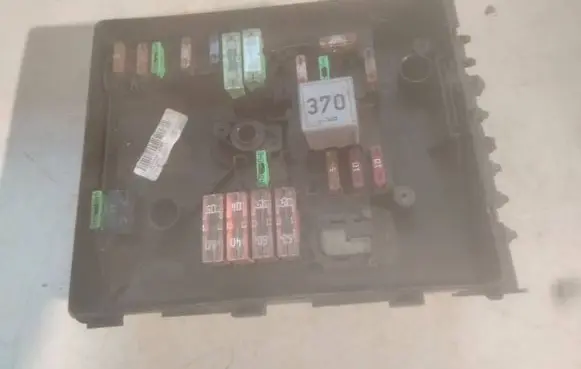Skoda Octavia Mk2 (1Z) Fuse box set 1K0937125H