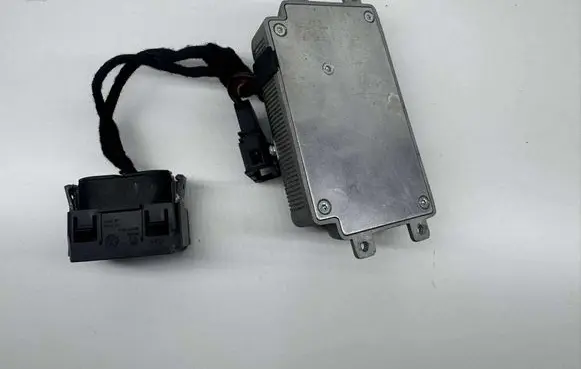 Volkswagen PASSAT B6 Voltage converter inverter 3C0907155