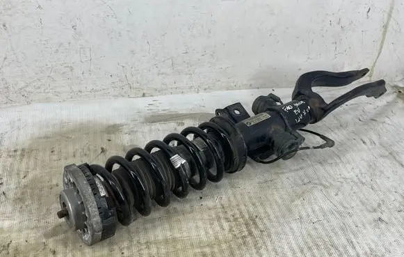 BMW 5 F10 F11 Front shock absorber with coil spring 6796857 105413 10B2314S0535