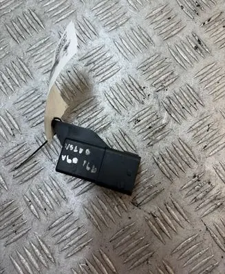 Volvo V60 Glow plug pre-heat relay 51299049 9666671780 28C12