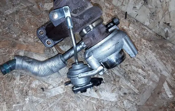 Citroen C3 Picasso Turbo 13022821355 9673283680