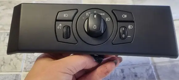 BMW 5 E60 E61 Light switch 6925260 6925285 33290101
