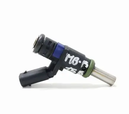 Mercedes-Benz B W245 Fuel injector A0000788749 6030C01276