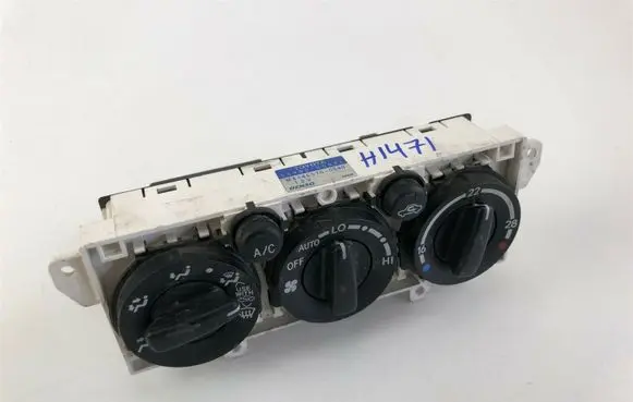 Toyota Avensis T220 Climate control unit 5590005091 H1471
