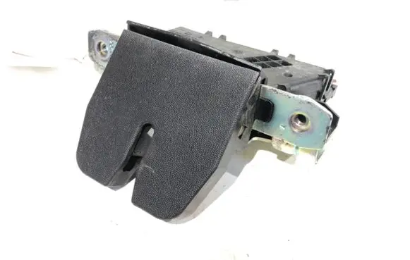Opel Zafira B Tailgate exterior lock 13117285