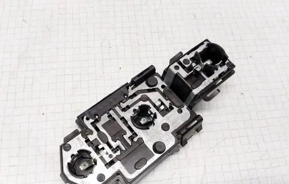 Tail light part
