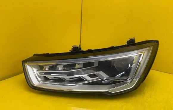 Audi A1 Headlight/headlamp 8XA941005