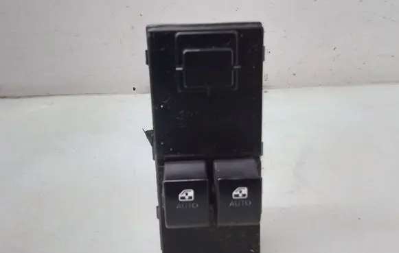 KIA Ceed Electric window control switch 704B66702360
