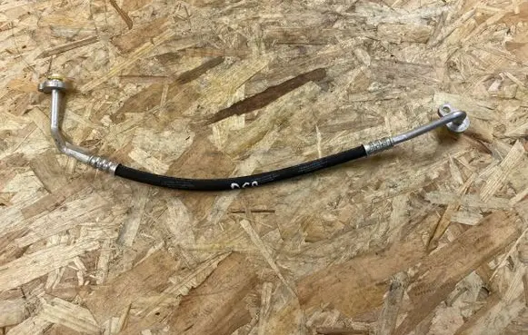 Volvo C40 Air conditioning (A/C) pipe/hose 32226966