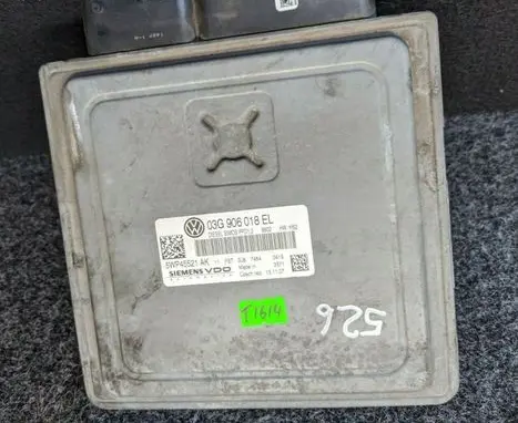 Skoda Octavia Mk2 (1Z) Engine control unit/module 03G906018EL