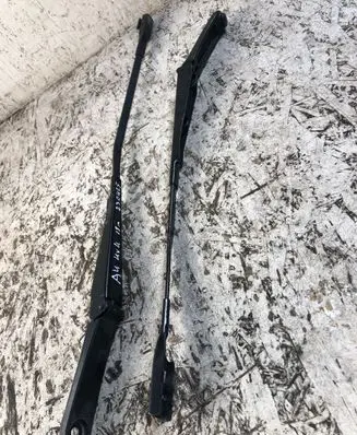 Audi A4 S4 B9 Front wiper blade arm 8w1955407