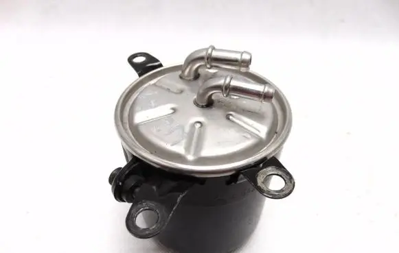 Mercedes-Benz S W221 Fuel filter bracket/mount holder 