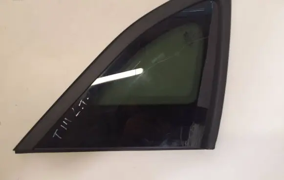 Hyundai Tucson TL Rear side window 43R000392 DOT184AS3M532 E001143D