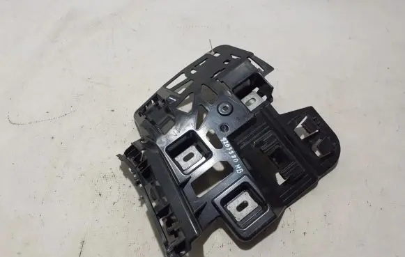 Mercedes-Benz EQE v295 Rear bumper mounting bracket A2958858800