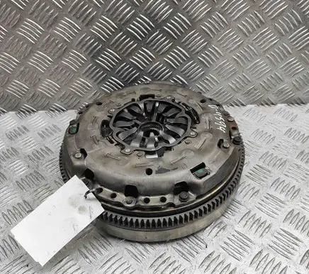 Skoda Karoq Clutch set kit 05E141031D 05E141025A