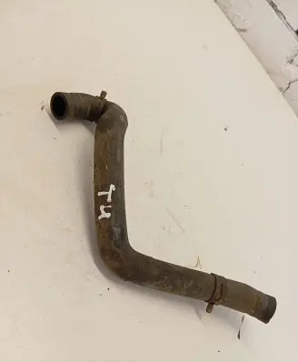 Volkswagen Transporter - Caravelle T4 Engine coolant pipe/hose