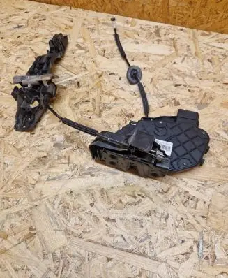 Land Rover Range Rover Sport L320 Front door lock 6W8A21812AD A048317 281112