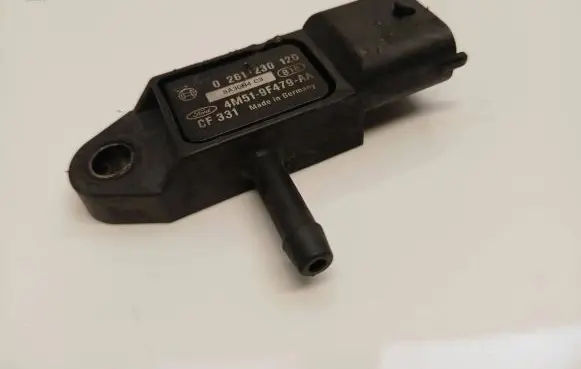 Ford Mondeo MK IV Air pressure sensor 4M519F479AA 0261230120