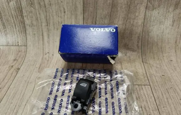 Volvo XC70 Electric window control switch 31272006