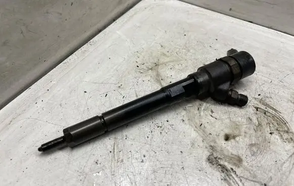 Hyundai Sonata Fuel injector 3380027400