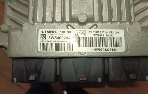 Peugeot 407 Engine control unit/module 5ws40379at sw9658198080 hw9648237680