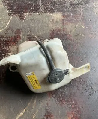 Hyundai Sonata Coolant expansion tank/reservoir 254303K700